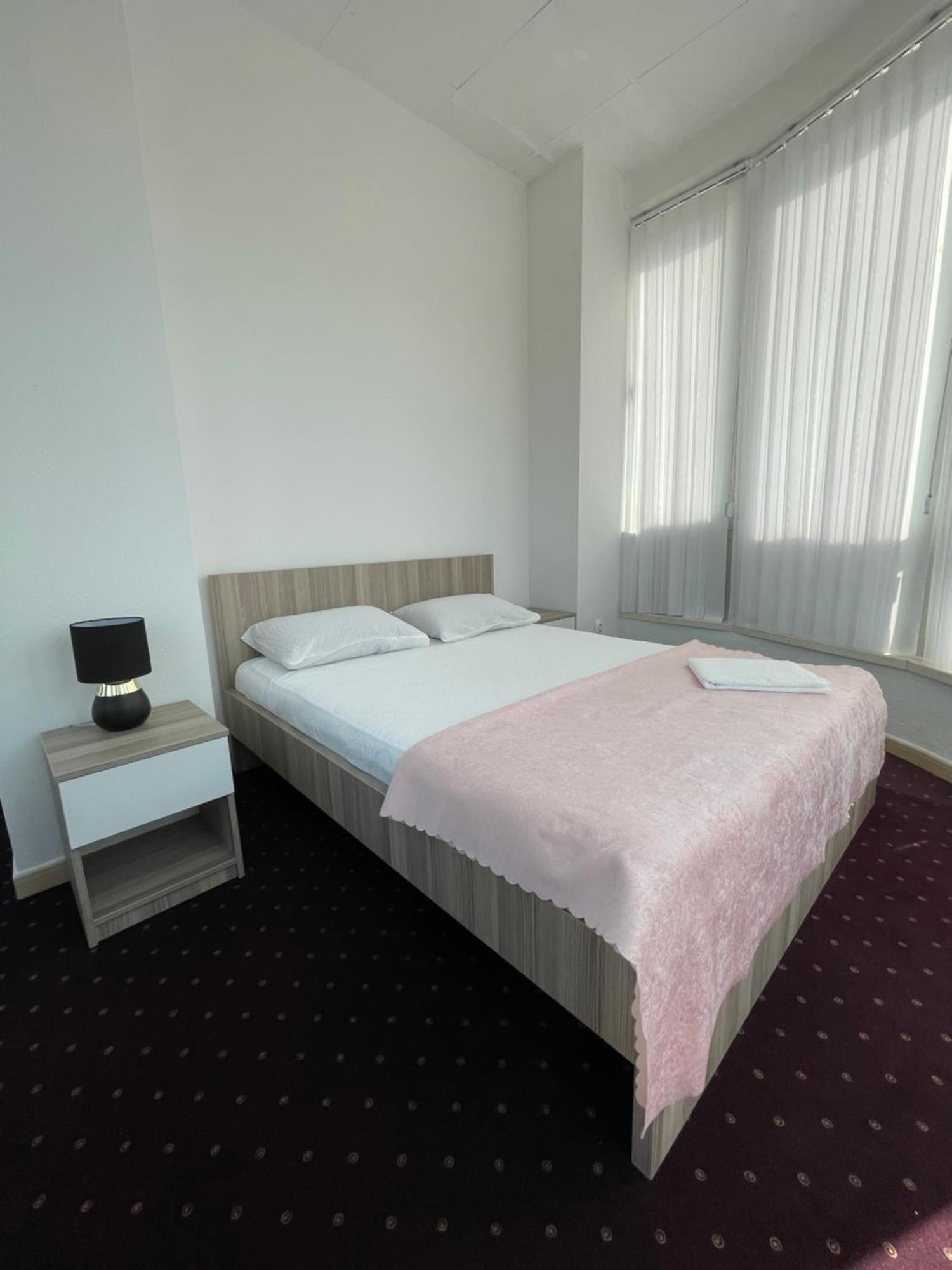 Lux Apartments Мостар Экстерьер фото